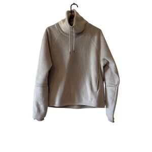 Nike Peloton Scuba Logo Sweatshirt Women Gray with Black Size Small Fleece